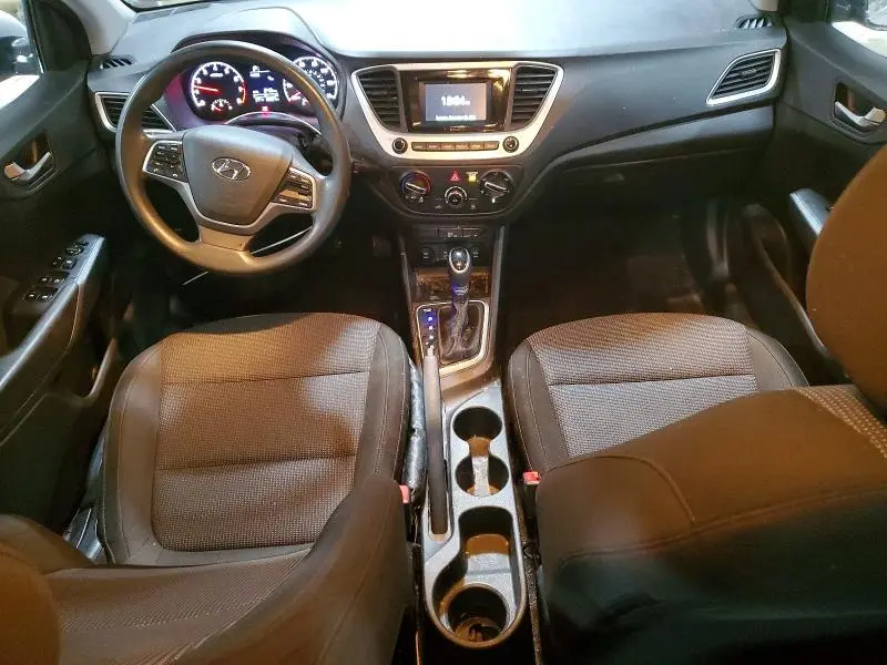 2021 HYUNDAI ACCENT SE  