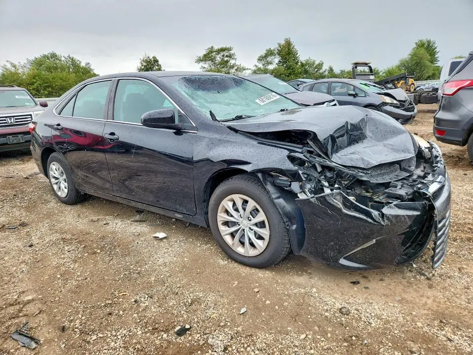 2017 TOYOTA CAMRY LE  