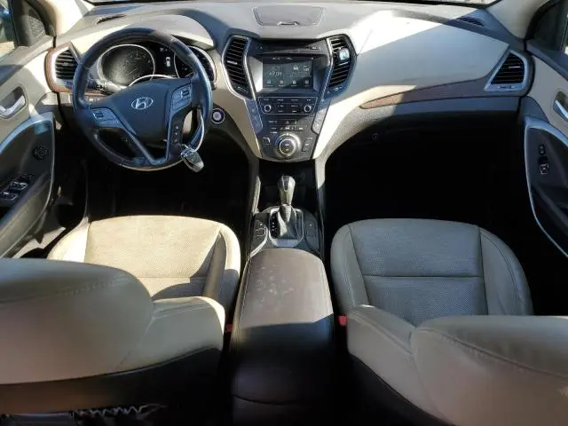 2018 HYUNDAI SANTA FE SE  