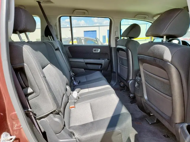 2011 HONDA PILOT EX  