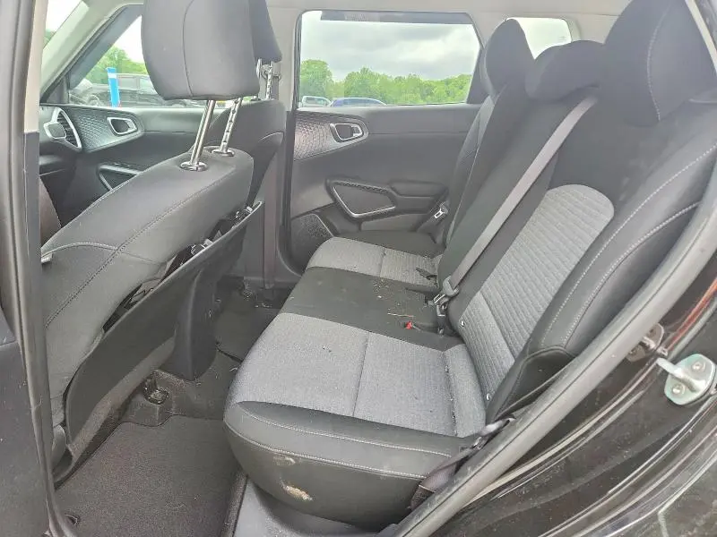 2020 KIA SOUL S  