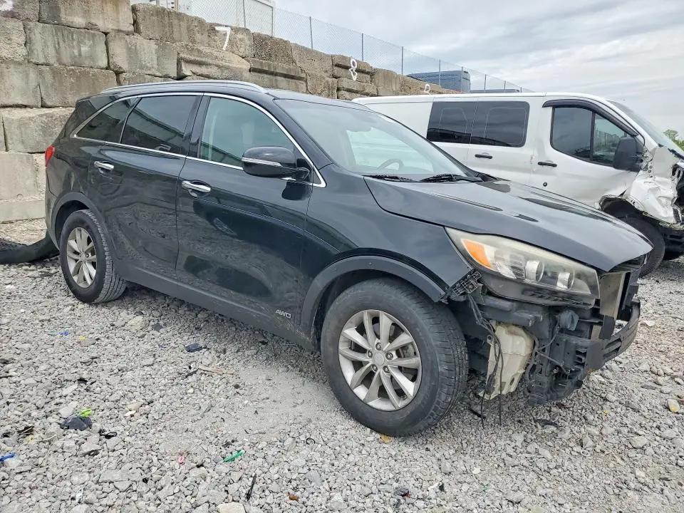2016 KIA SORENTO LX  