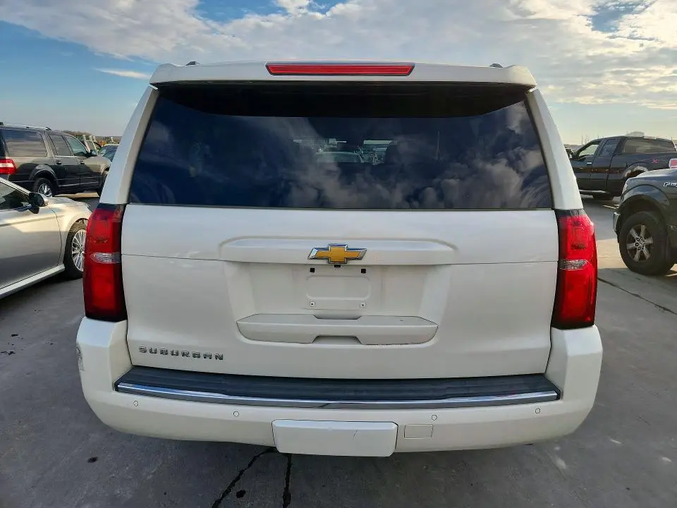 2015 CHEVROLET SUBURBAN C1500 LTZ  