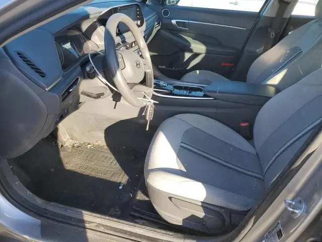 2021 HYUNDAI SONATA SE  