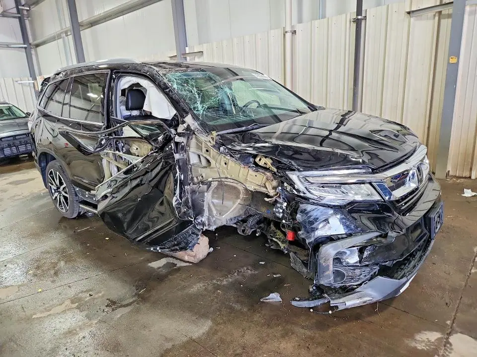 2022 HONDA PILOT TOURING  