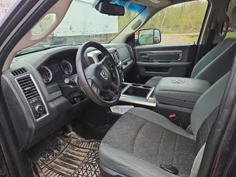 2014 RAM 1500 SLT  