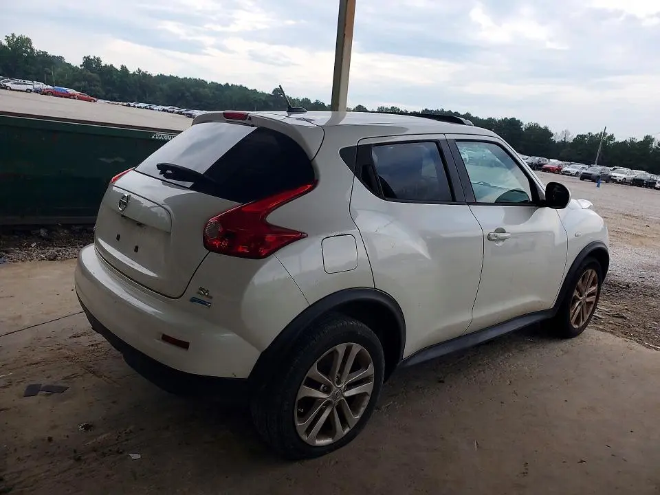 2014 NISSAN JUKE SL  