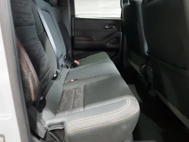 2024 NISSAN FRONTIER S  