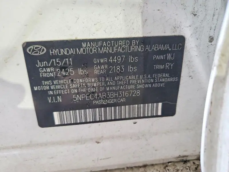 2011 HYUNDAI SONATA SE  