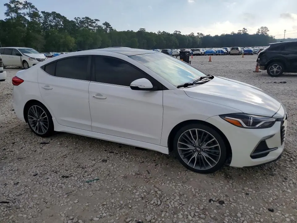 2017 HYUNDAI ELANTRA SPORT  