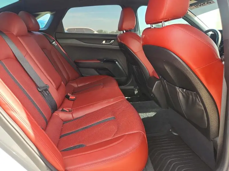 2022 KIA K5 GT LINE  