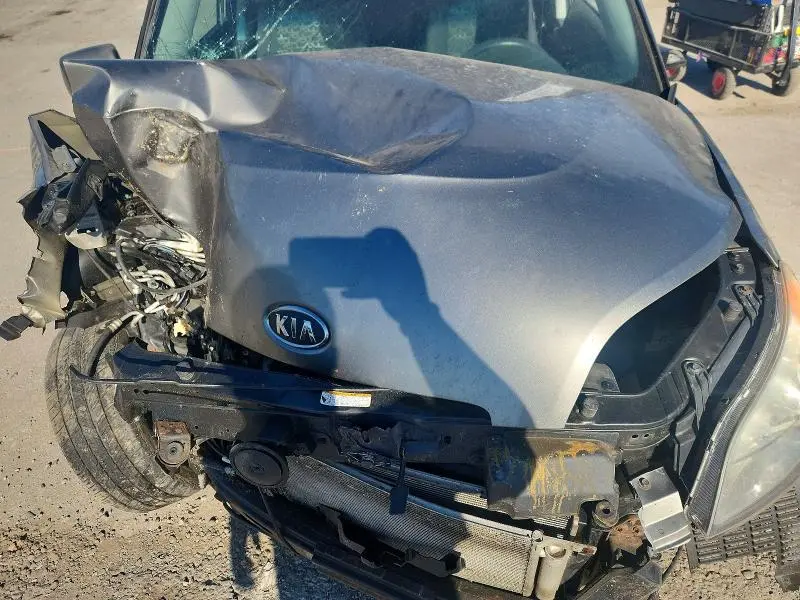 2010 KIA SOUL +  