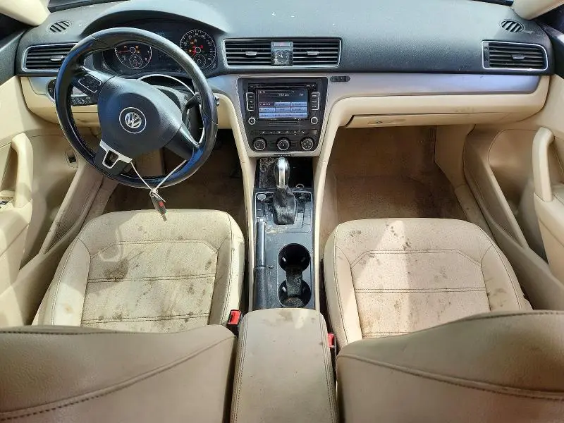 2015 VOLKSWAGEN PASSAT S  