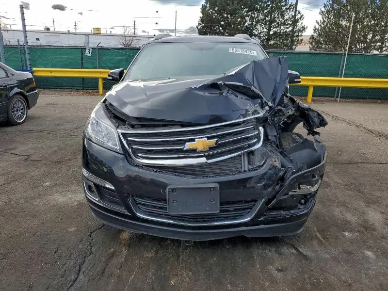 2013 CHEVROLET TRAVERSE LT  