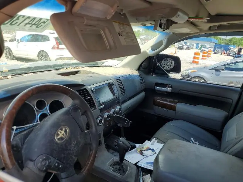2012 TOYOTA TUNDRA CREWMAX LIMITED  