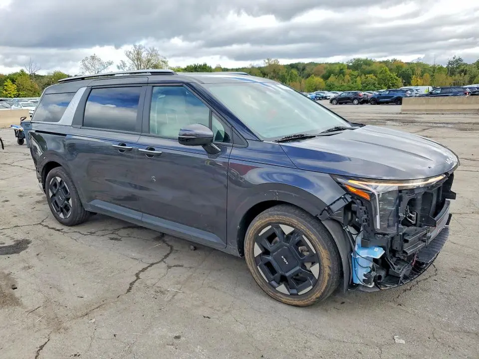 2025 KIA CARNIVAL EX  