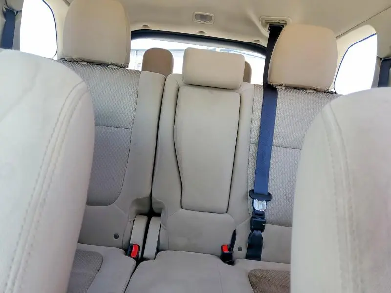 2016 MITSUBISHI OUTLANDER SE  