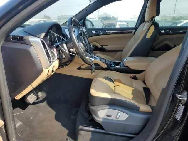 2016 PORSCHE CAYENNE   