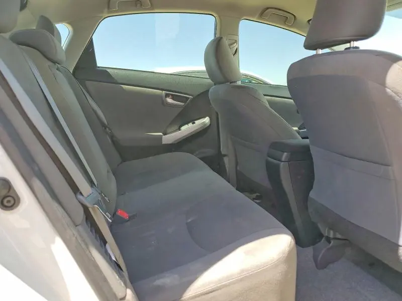2015 TOYOTA PRIUS   
