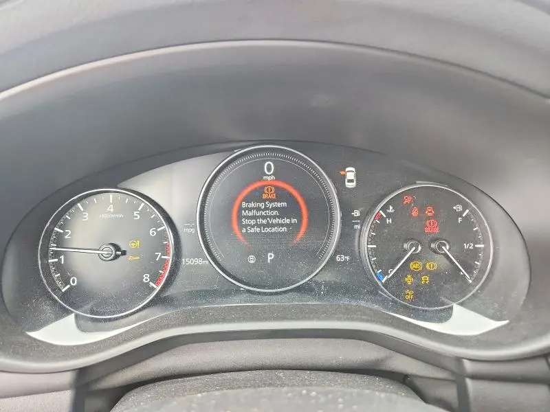 2023 MAZDA 3 SELECT  