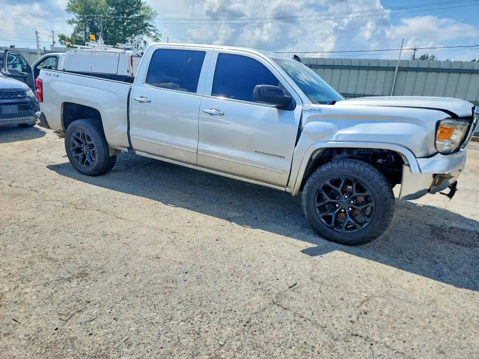 2015 GMC SIERRA   