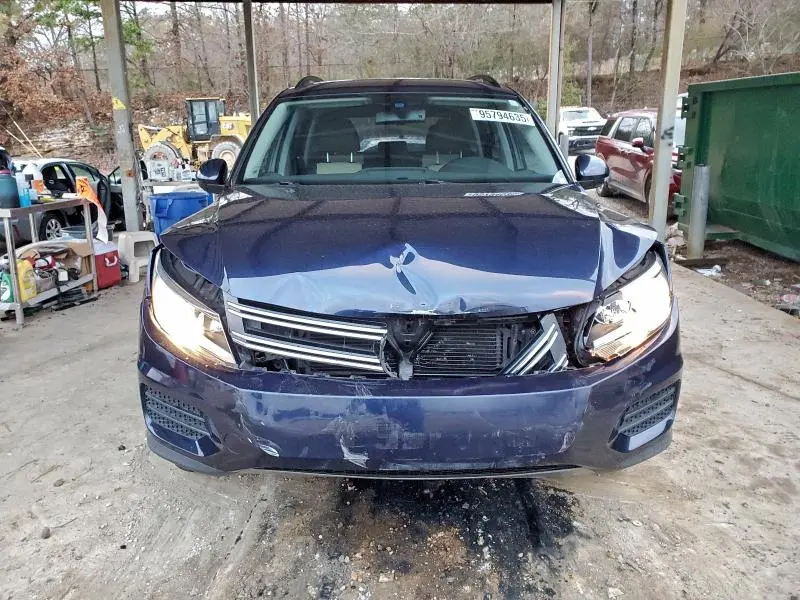 2016 VOLKSWAGEN TIGUAN S  