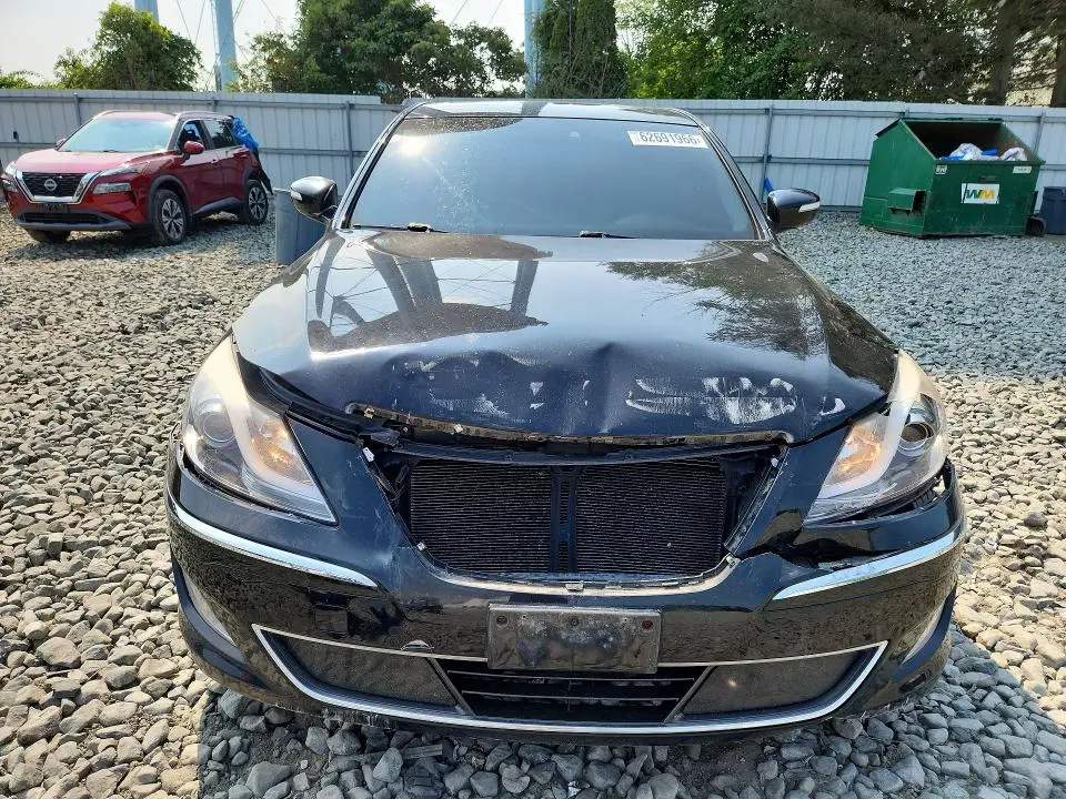 2013 HYUNDAI GENESIS   