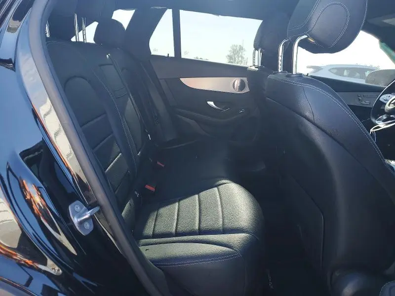 2020 MERCEDES-BENZ GLC 300  