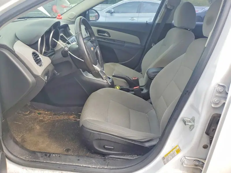 2012 CHEVROLET CRUZE LT  