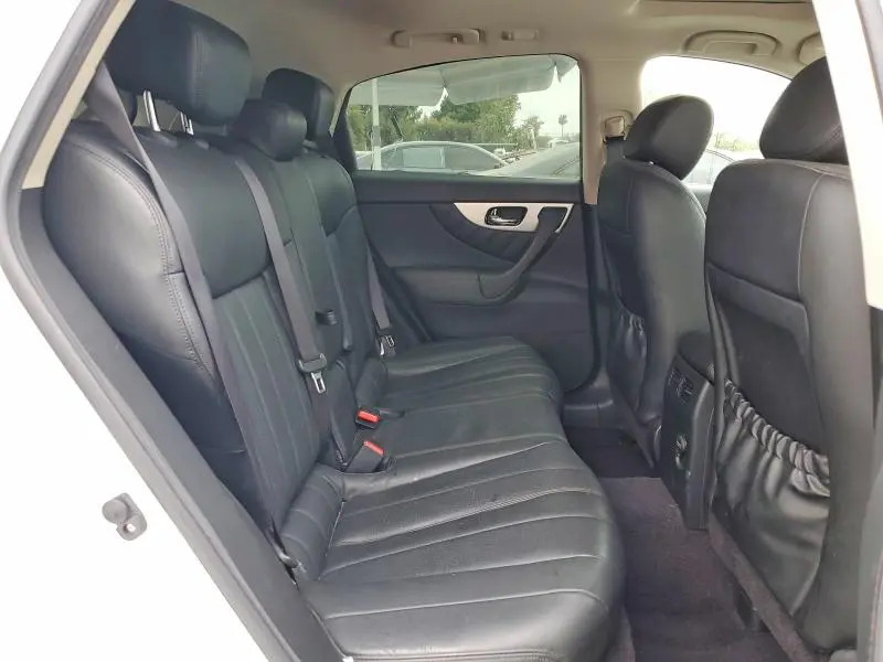 2014 INFINITI QX70 BASE  