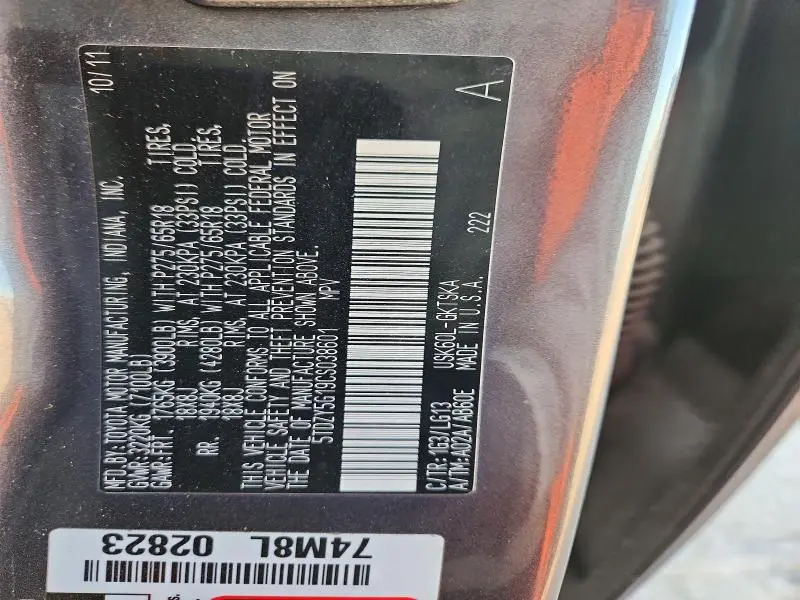 2012 TOYOTA SEQUOIA SR5  