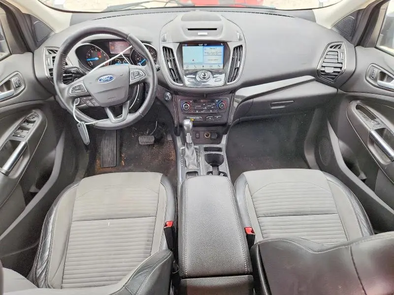 2017 FORD ESCAPE TITANIUM  