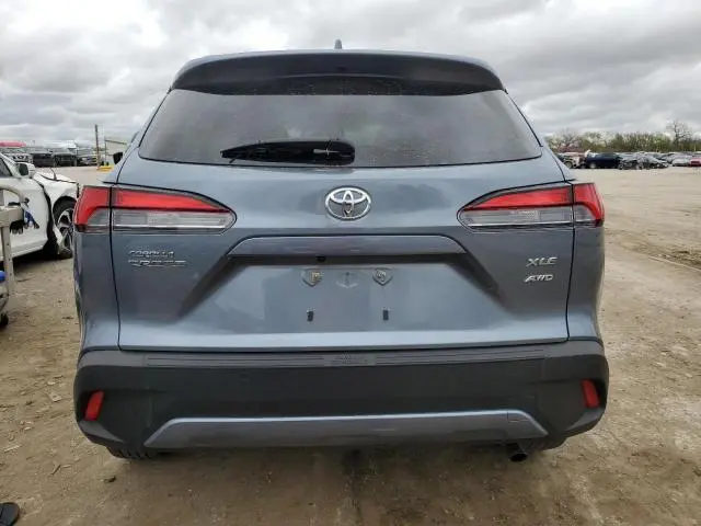 2023 TOYOTA COROLLA CROSS XLE  