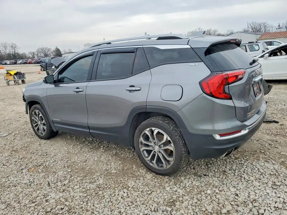 2020 GMC TERRAIN SLT  