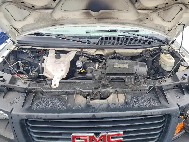 2011 GMC SAVANA G3500  