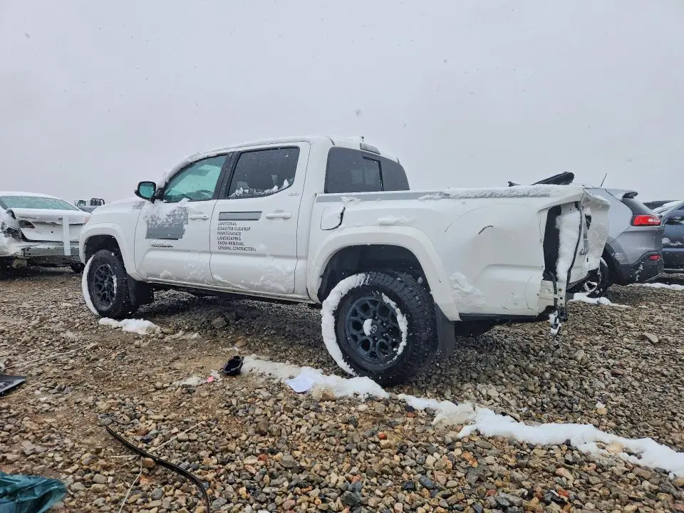2019 TOYOTA TACOMA SR5 V6  