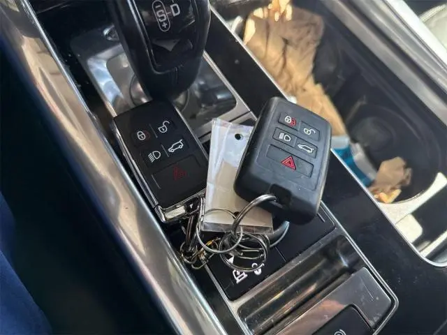 2019 LAND ROVER RANGE ROVER SPORT HSE  