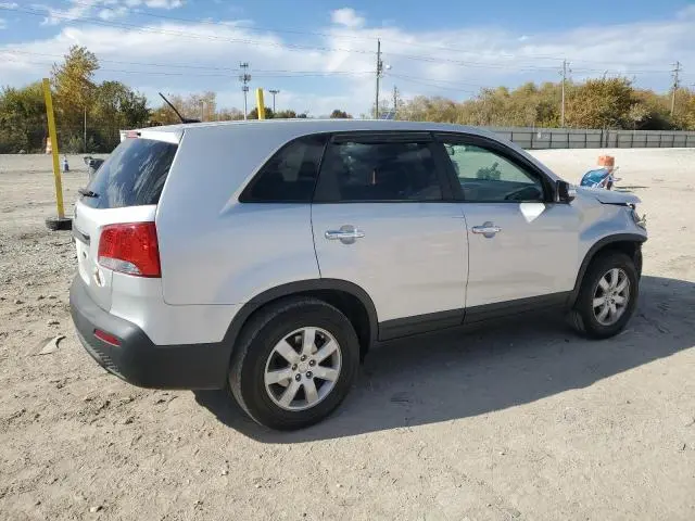 2011 KIA SORENTO BASE  