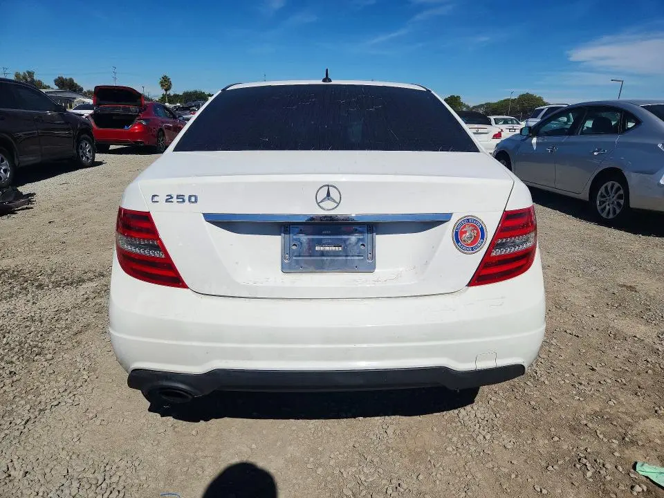 2013 MERCEDES-BENZ C 250  