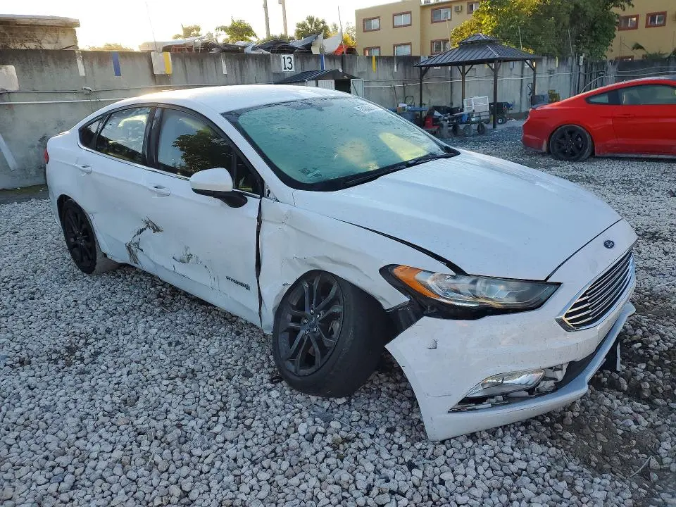 2018 FORD FUSION SE HYBRID  