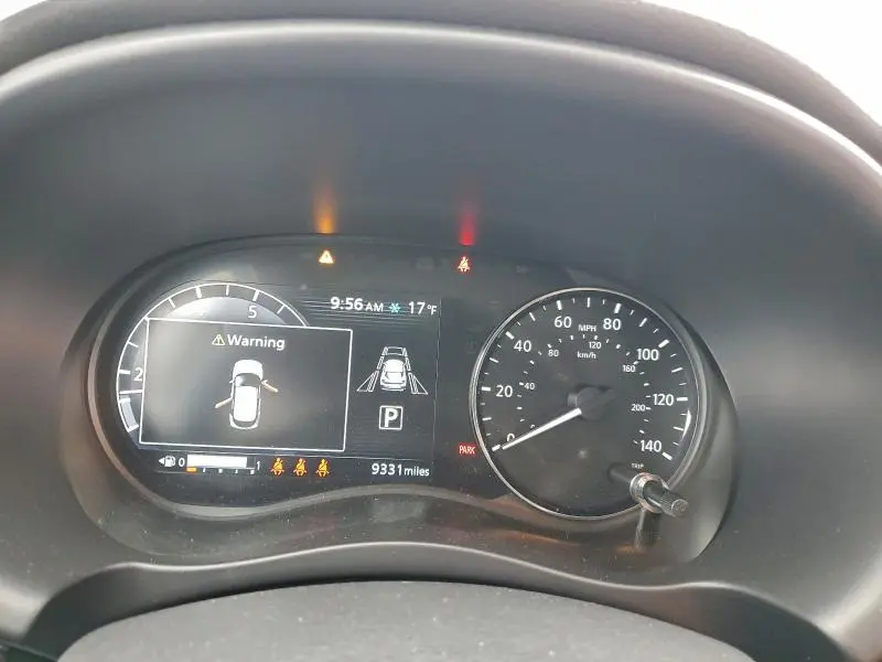 2022 NISSAN KICKS SV  