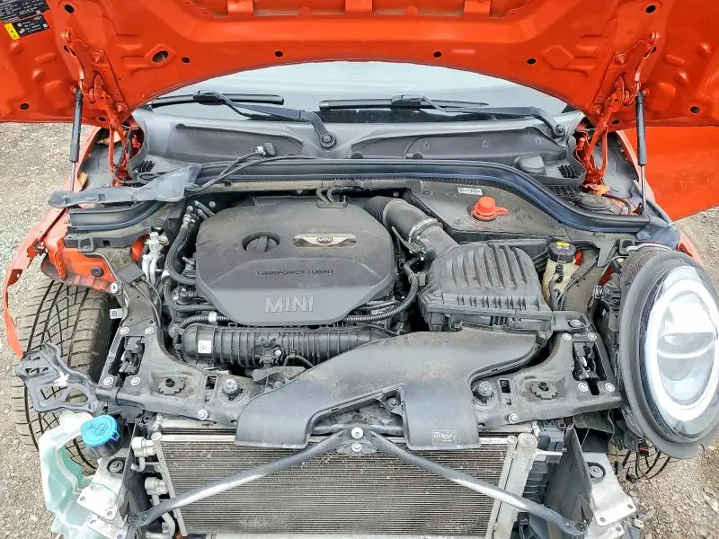 2019 MINI COOPER S  