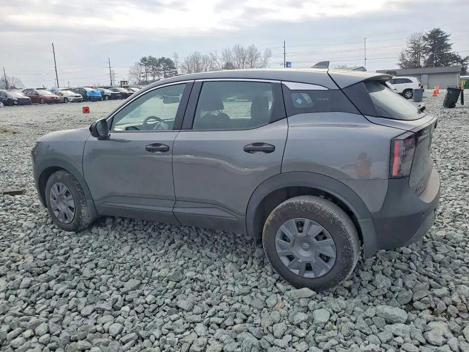 2025 NISSAN KICKS S  