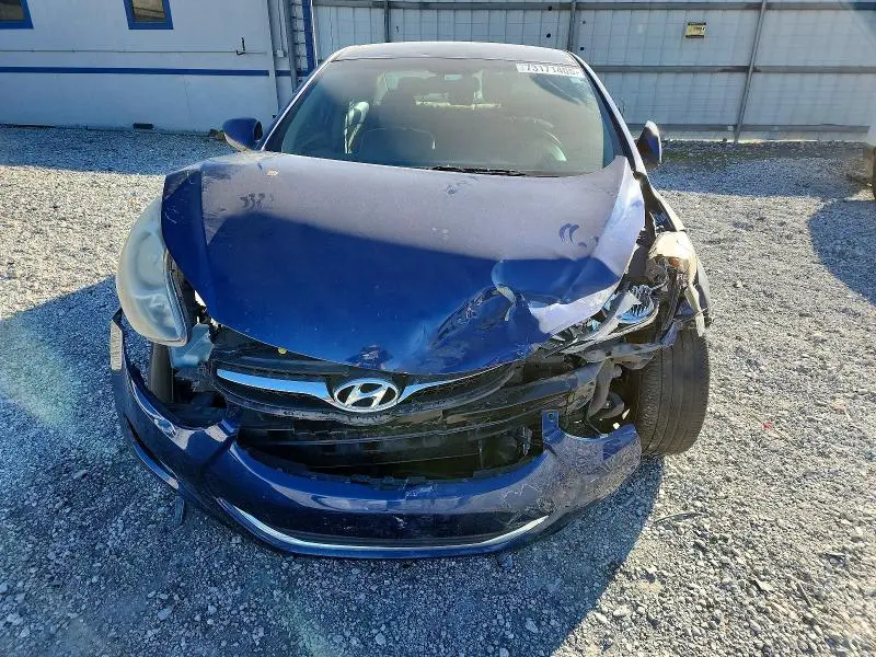 2013 HYUN ELANTRA GL   
