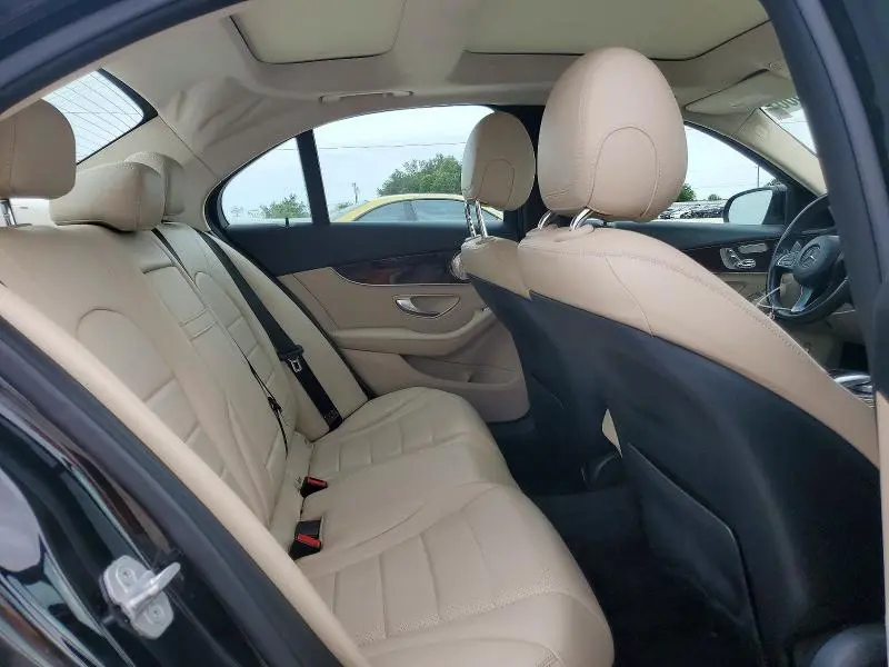 2015 MERCEDES-BENZ C   