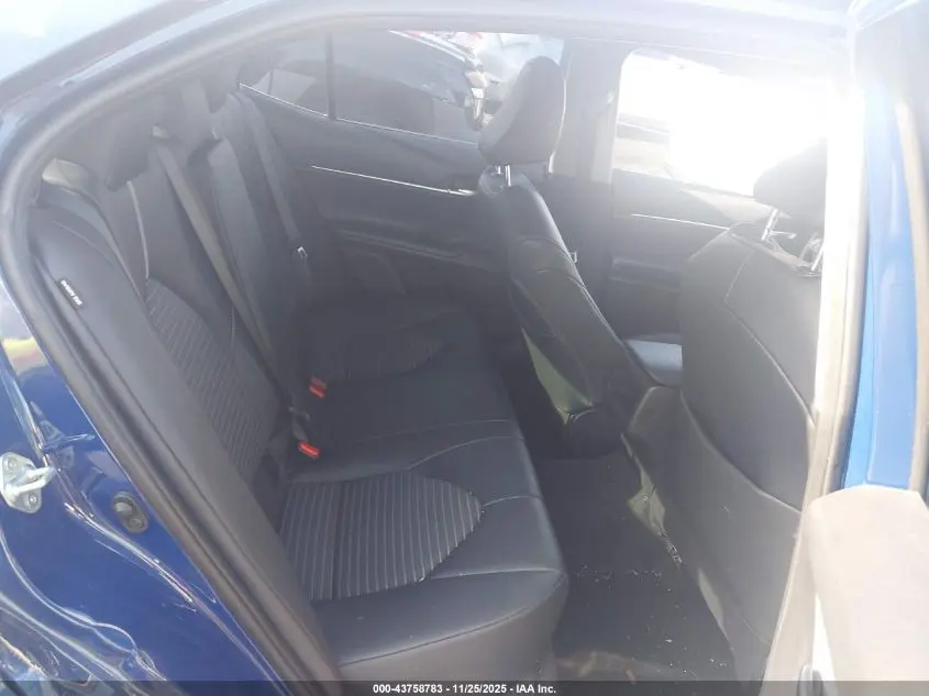 2023 TOYOTA CAMRY SE NIGHTSHADE EDITION