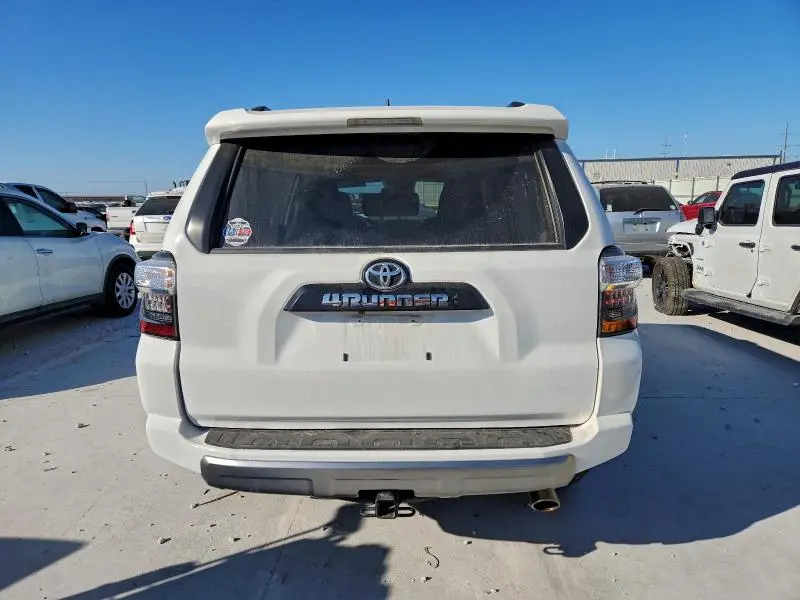 2021 TOYOTA 4RUNNER SR5 PREMIUM  