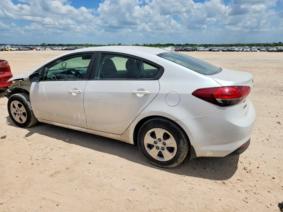 2017 KIA FORTE LX  