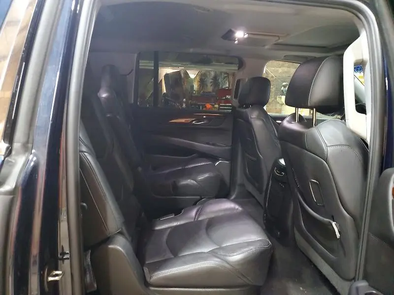 2017 CADILLAC ESCALADE ESV PREMIUM LUXURY  