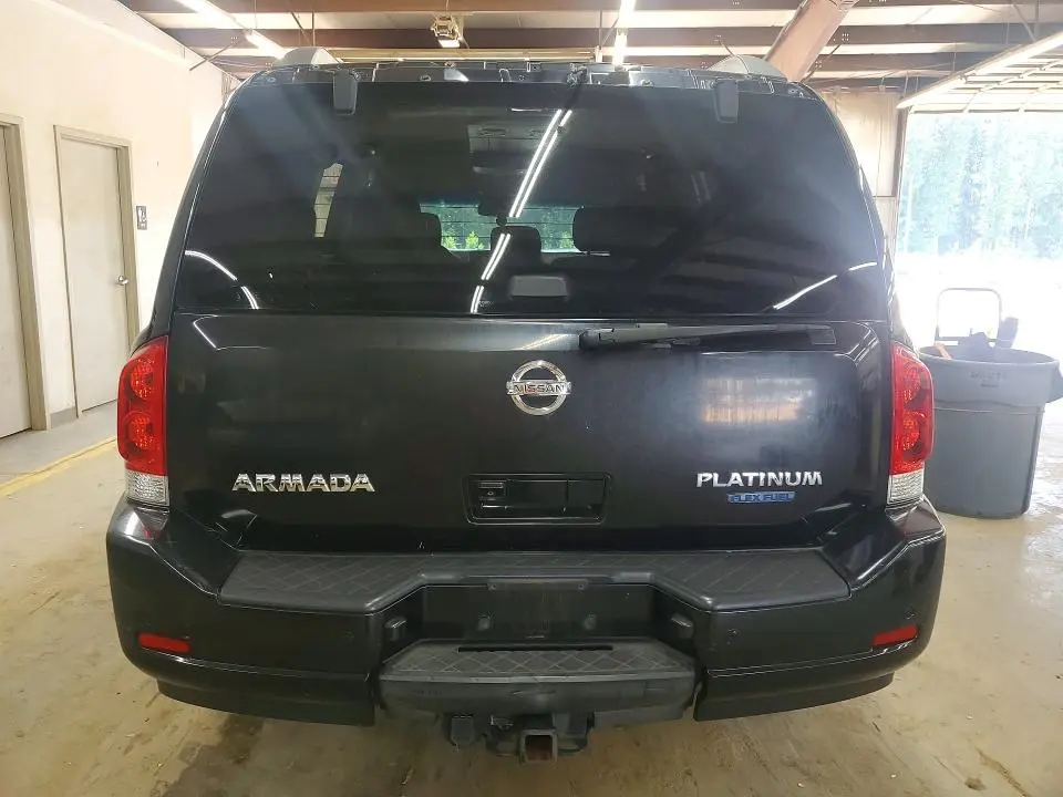 2015 NISSAN ARMADA SV  